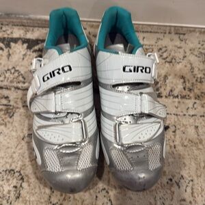 Giro clip-in cycling shoes